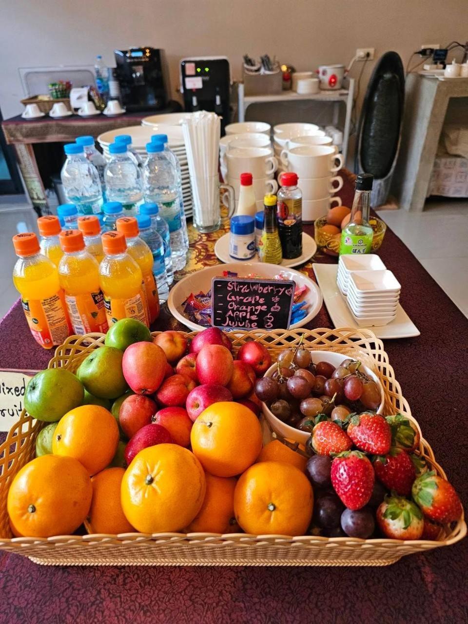 Sawasdee​ Buriram​ Resort Екстериор снимка