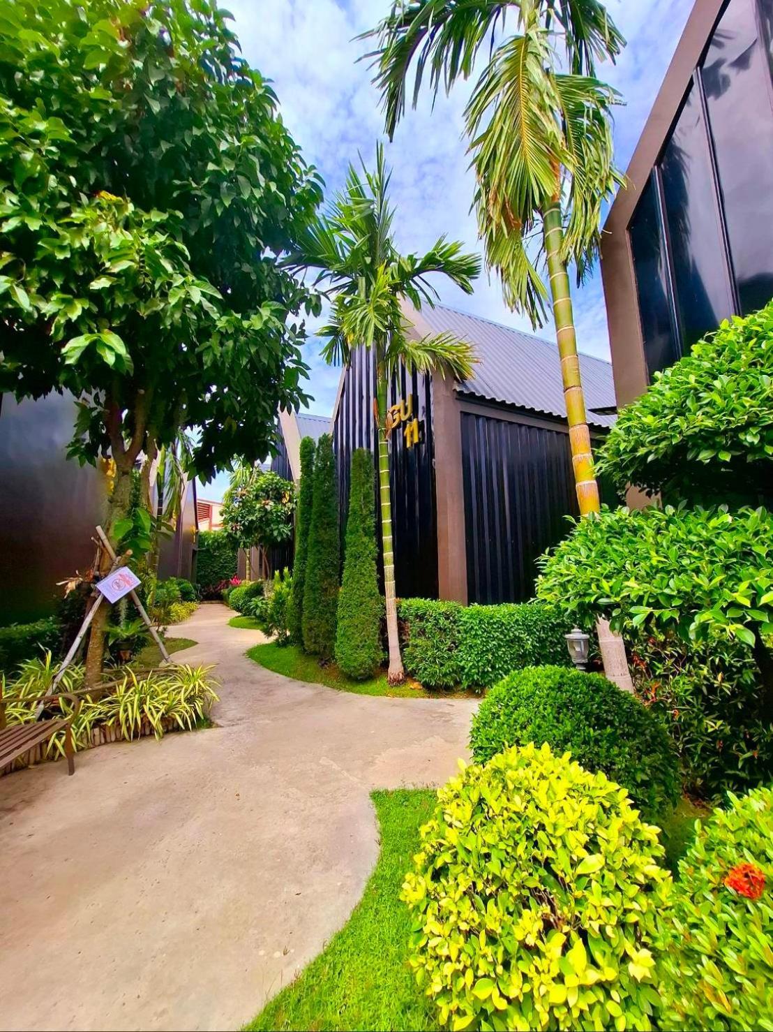 Sawasdee​ Buriram​ Resort Екстериор снимка