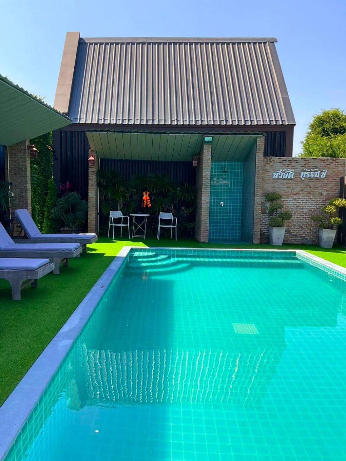 Sawasdee​ Buriram​ Resort Екстериор снимка